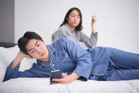 彼氏 勃たない|彼とエッチがうまくいかない！原因は？治療はでき。